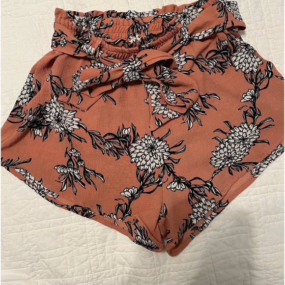 Wanderlux shorts - Picture 2 of 5